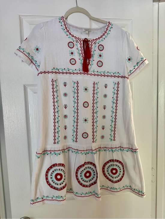 Tyler Boe Dresses & Skirts - Tyler Boe White Mini Dress with Red & Aqua Embroidery